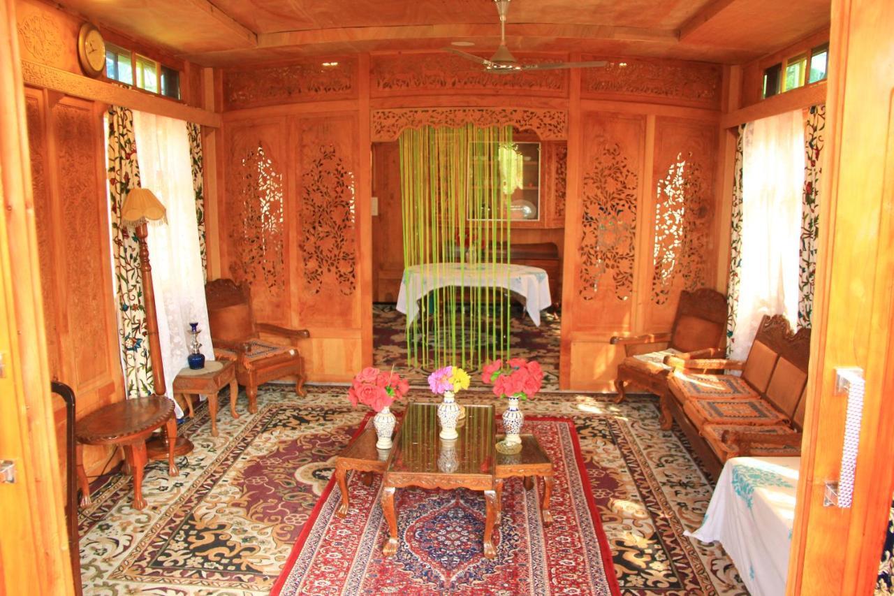 Umbrella Group Of House Boat Hotell Srīnagar Eksteriør bilde